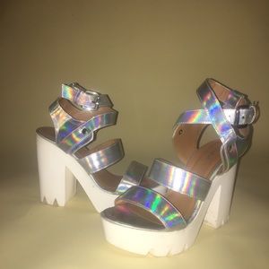 Qupid Holographic triple strap white platforms